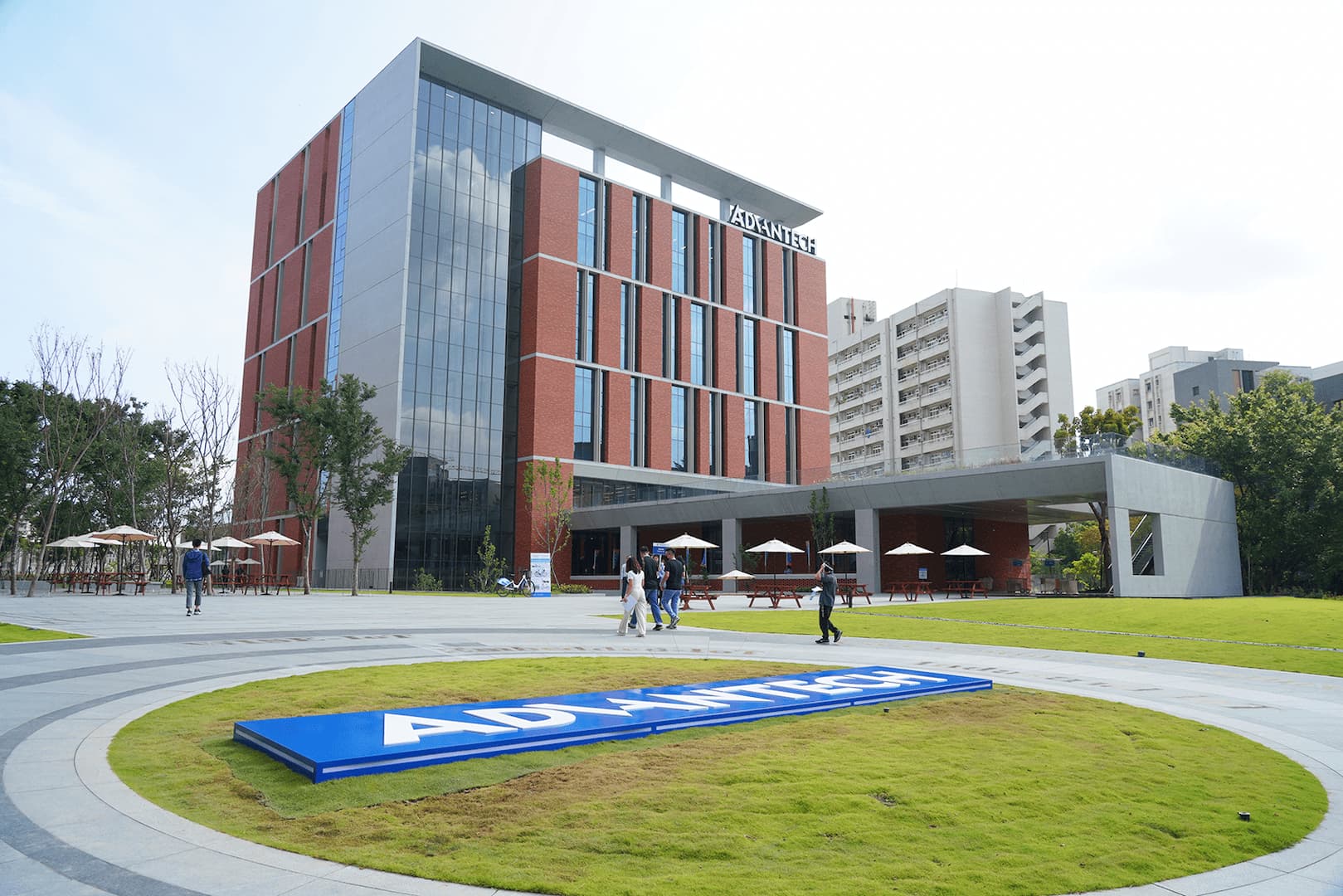 研華 AIoT 智能共創園區：從節能到智慧，示範製造業淨零新路徑